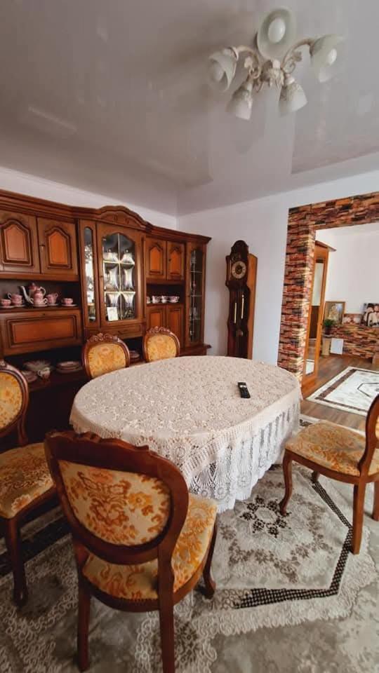Pensiunea Rustic Oncesti 外观 照片