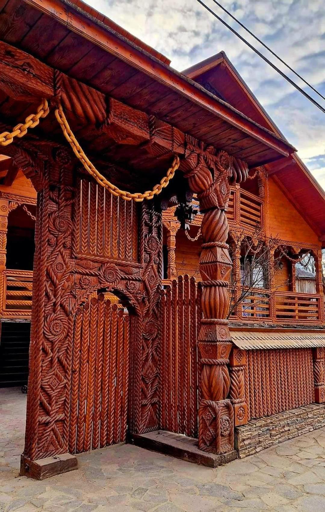 Pensiunea Rustic Oncesti 外观 照片