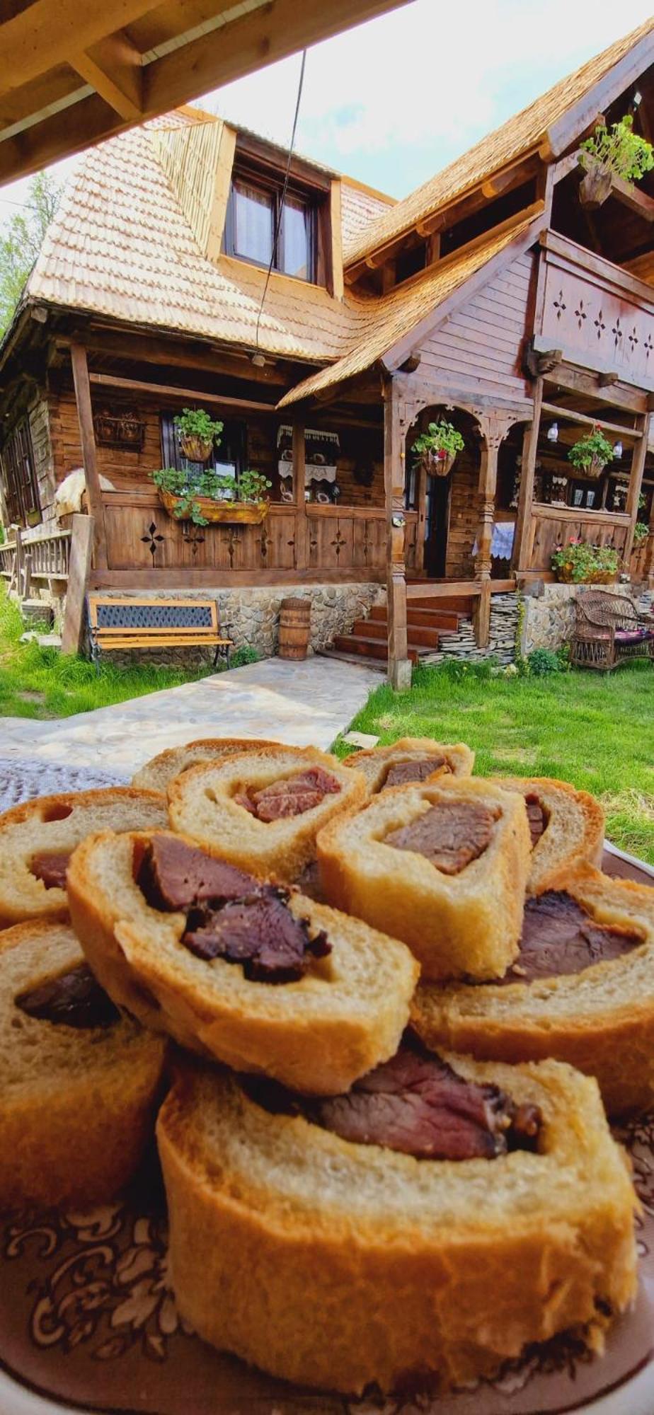 Pensiunea Rustic Oncesti 外观 照片